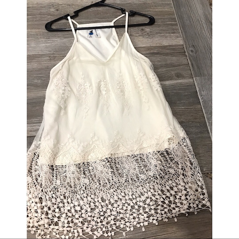 White Lace Sleeveless Shirt
